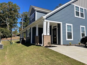 550 Twin Lake Rd in Greenville, SC - Building Photo - Building Photo