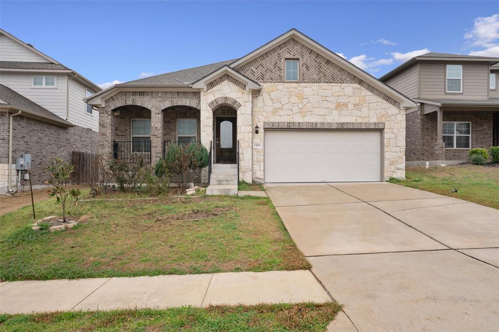 13217 Henneman Dr in Pflugerville, TX - Building Photo