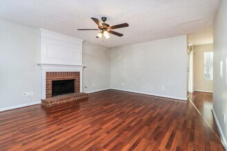 3060 Trotters Field Dr SW in Marietta, GA - Building Photo - Building Photo