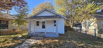 1827 Jackson N Ave in Wichita, KS - Building Photo