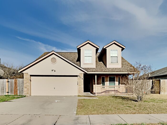 3013 S Fork Dr in Corpus Christi, TX - Building Photo