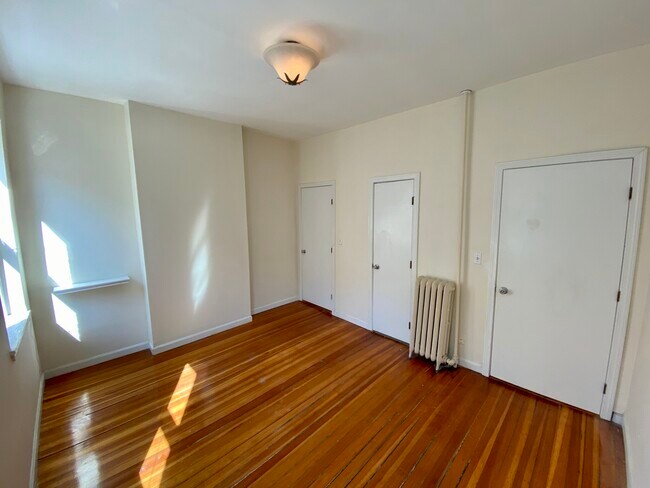 19 Aberdeen St, Unit 4 in Boston, MA - Building Photo - Building Photo