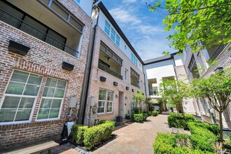 6072 Kansas St in Houston, TX - Building Photo - Building Photo