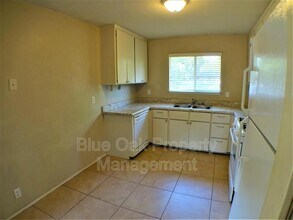 346 Hickory St in Chico, CA - Building Photo - Building Photo