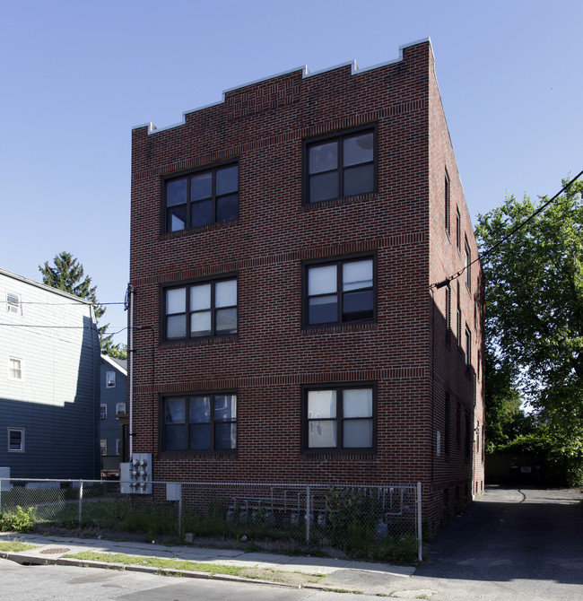 53-55 Dartmouth Ave in Providence, RI - Building Photo - Building Photo