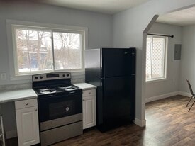 604 E Oak St, Unit 604 #1 in Oakland, MD - Building Photo
