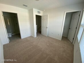 8313 Zenith Cir in Jacksonville, FL - Building Photo - Building Photo