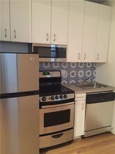 107 Sullivan St-Unit -#113 in New York, NY - Foto de edificio - Building Photo