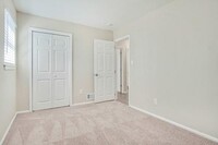 2852 Port Royal Ln photo'