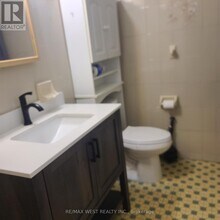 3576 Dufferin St in Toronto, ON - Building Photo - Building Photo