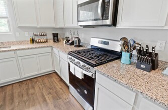 4026 Zudie Dr in Stonecrest, GA - Building Photo - Building Photo