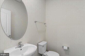 21 Stafford Pl in Falling Waters, WV - Building Photo - Building Photo