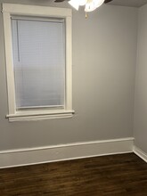 3307 N Albany Ave, Unit B-Garden in Chicago, IL - Building Photo - Building Photo