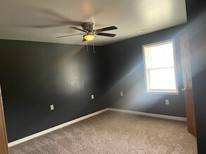 121 Old Freeman Rd, Unit 1 in Swansboro, NC - Foto de edificio - Building Photo