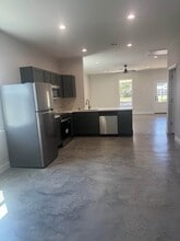 270 N 3rd St in Ponchatoula, LA - Building Photo - Building Photo