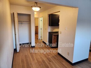 177 Michael Ct in Anchorage, AK - Building Photo - Building Photo