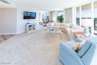 4901 Gulf Shore Blvd N in Naples, FL - Building Photo - Building Photo