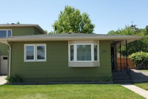 240 Birchwood Dr