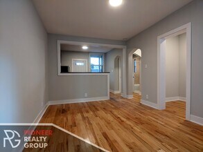 4417 N Wolcott Ave, Unit 07-B1 in Chicago, IL - Building Photo - Building Photo