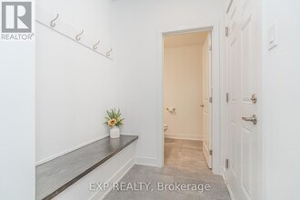 92 Big Dipper St in Ottawa, ON - Building Photo - Building Photo