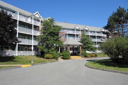 Caxton Arms in Halifax, NS - Building Photo