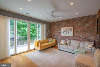 1007 S 17th St in Philadelphia, PA - Building Photo - Building Photo