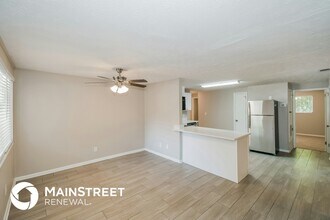 4425 Jana Ln N, Unit 711 in Jacksonville, FL - Building Photo - Building Photo