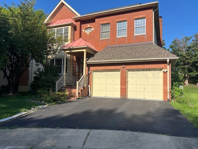 property at 3025 Windy Knoll Ct
