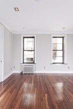 209 E 25th St, Unit 2F in New York, NY - Building Photo - Building Photo