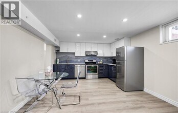 38 Birgitta Crescent in Toronto, ON - Building Photo - Building Photo