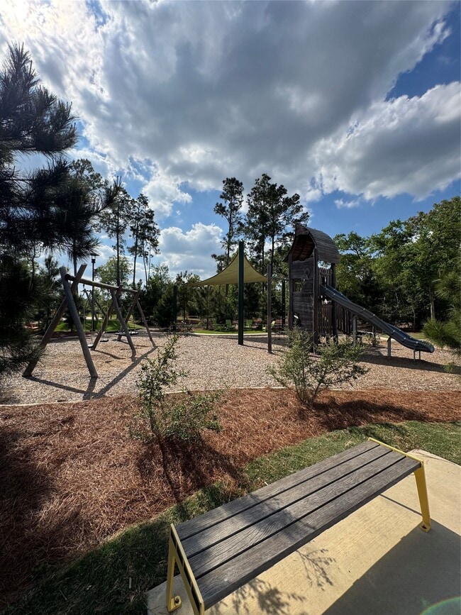 property at 7129 Carriage Lgt Dr