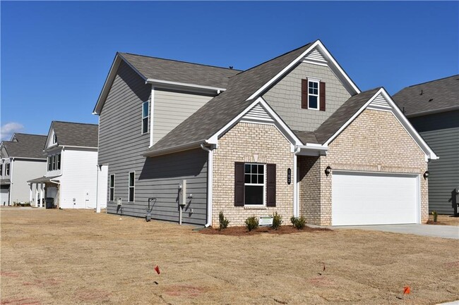 102 Graham Cir in Adairsville, GA - Building Photo - Building Photo