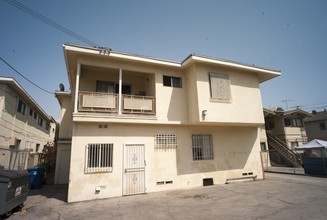 Berendo Apartments in Los Angeles, CA - Building Photo - Building Photo