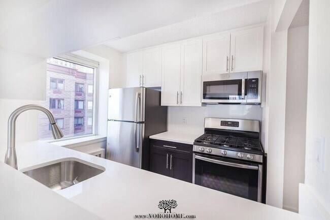 property at 55 Battery Pl