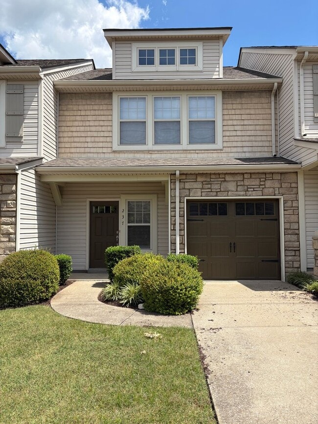 property at 735 Tulip Grove Rd