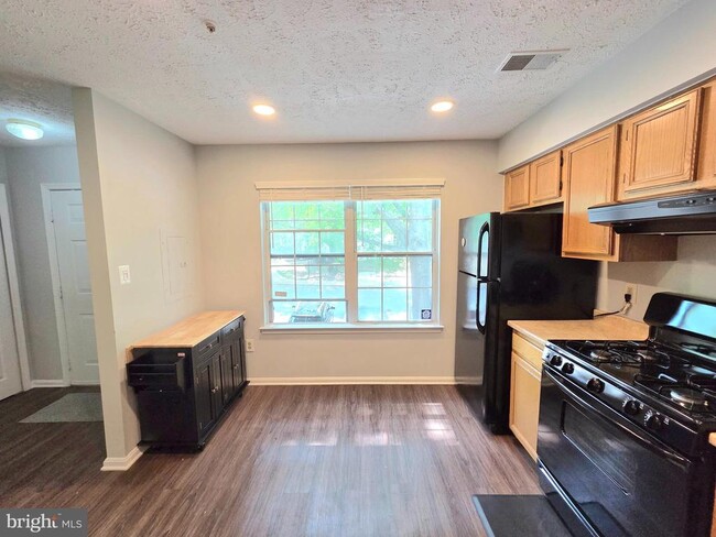 7266 Mahogany Dr in Hyattsville, MD - Building Photo - Building Photo