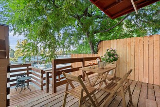 4191 Sunswept Dr in Los Angeles, CA - Building Photo - Building Photo