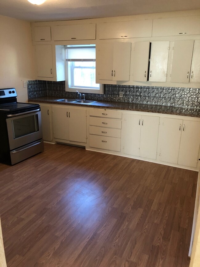 737 Waco St in Colorado City, TX - Building Photo - Building Photo