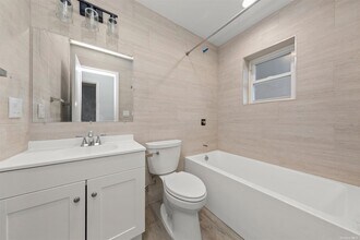 32-17 105th St in Queens, NY - Building Photo - Building Photo