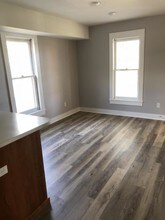 769 E 1650 Rd in Baldwin City, KS - Building Photo - Building Photo