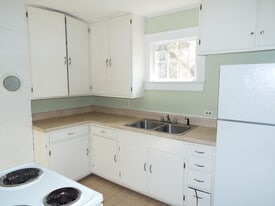 37 Shasta Dr in Sylva, NC - Building Photo