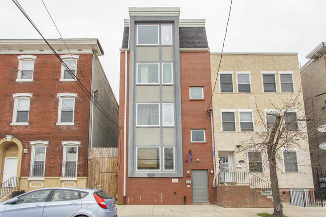 1707 W Master St in Philadelphia, PA - Building Photo - Building Photo