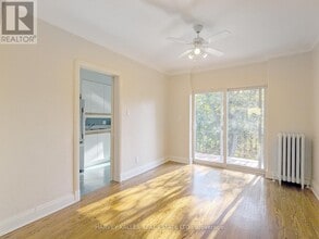 95 Chatsworth Dr in Toronto, ON - Building Photo - Building Photo