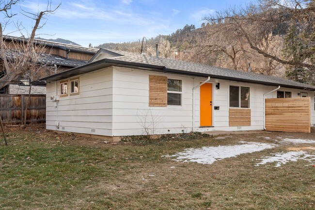 1230 Jay St in Boulder, CO - Foto de edificio - Building Photo