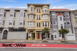 3230 16th St in San Francisco, CA - Building Photo