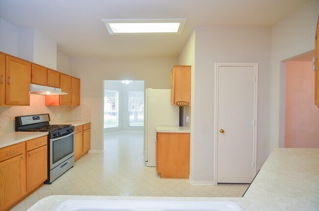 19434 Brook Village Rd in Houston, TX - Building Photo - Building Photo