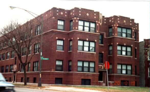 7556-7558 S Calumet Ave in Chicago, IL - Foto de edificio - Building Photo