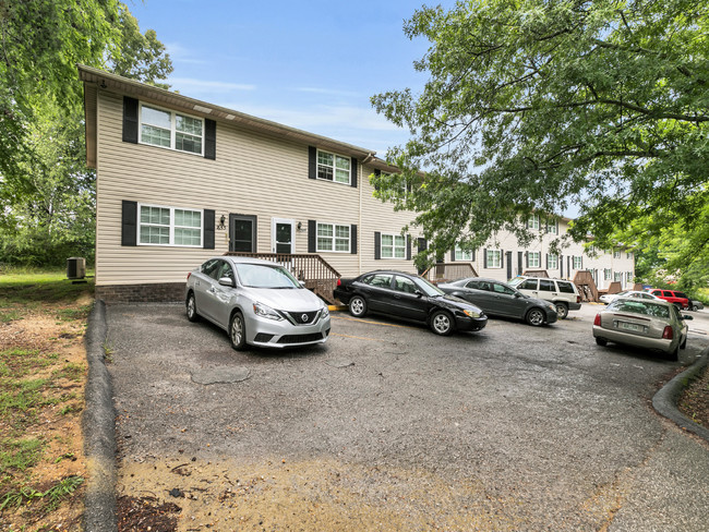 Oak Tree Apartments in Chattanooga, TN - Building Photo - Other