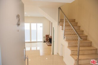 508 Kings Rd in West Hollywood, CA - Building Photo - Building Photo