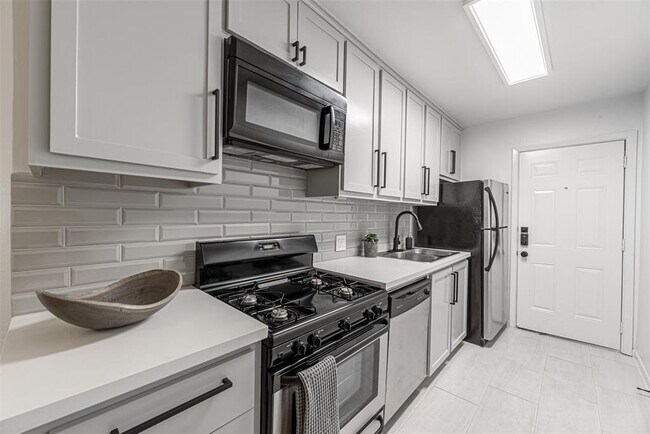 210 Emerson St-Unit -4 in Houston, TX - Building Photo - Building Photo